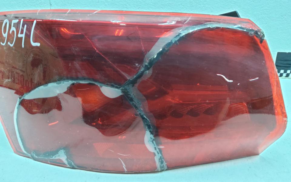 Фонарь задний левый наружный Volkswagen Taos LED