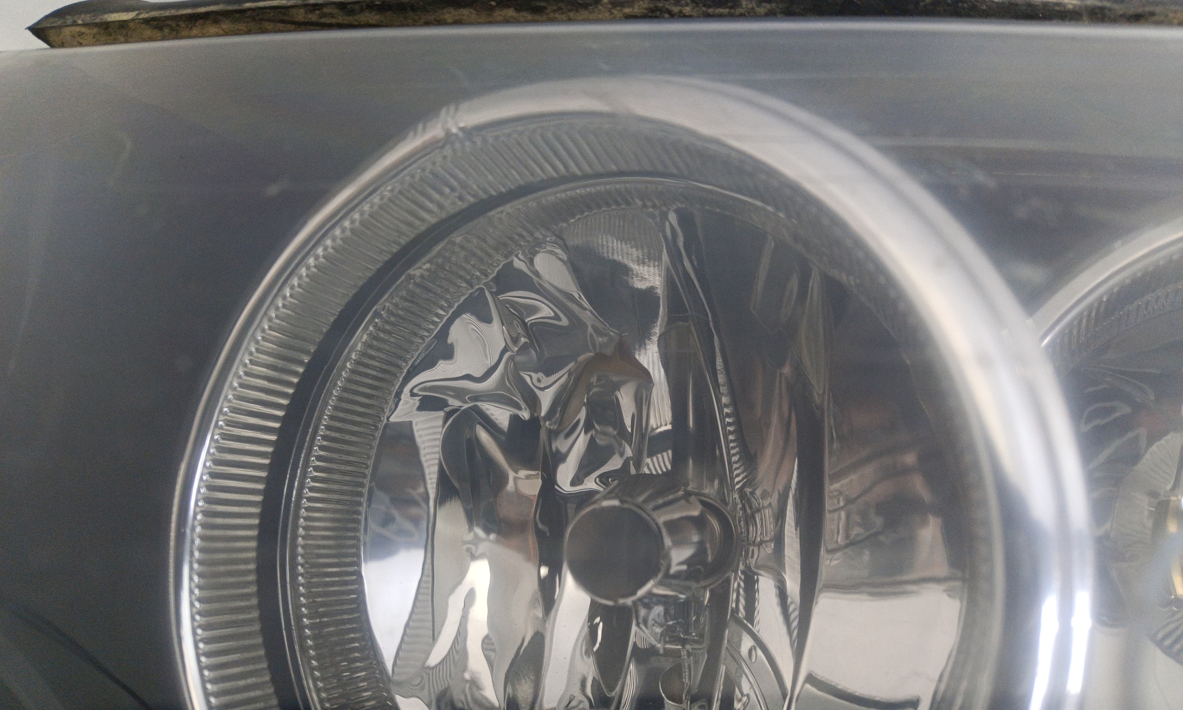 Фара передняя левая UAZ Patriot Restail 2 галоген с ДХО