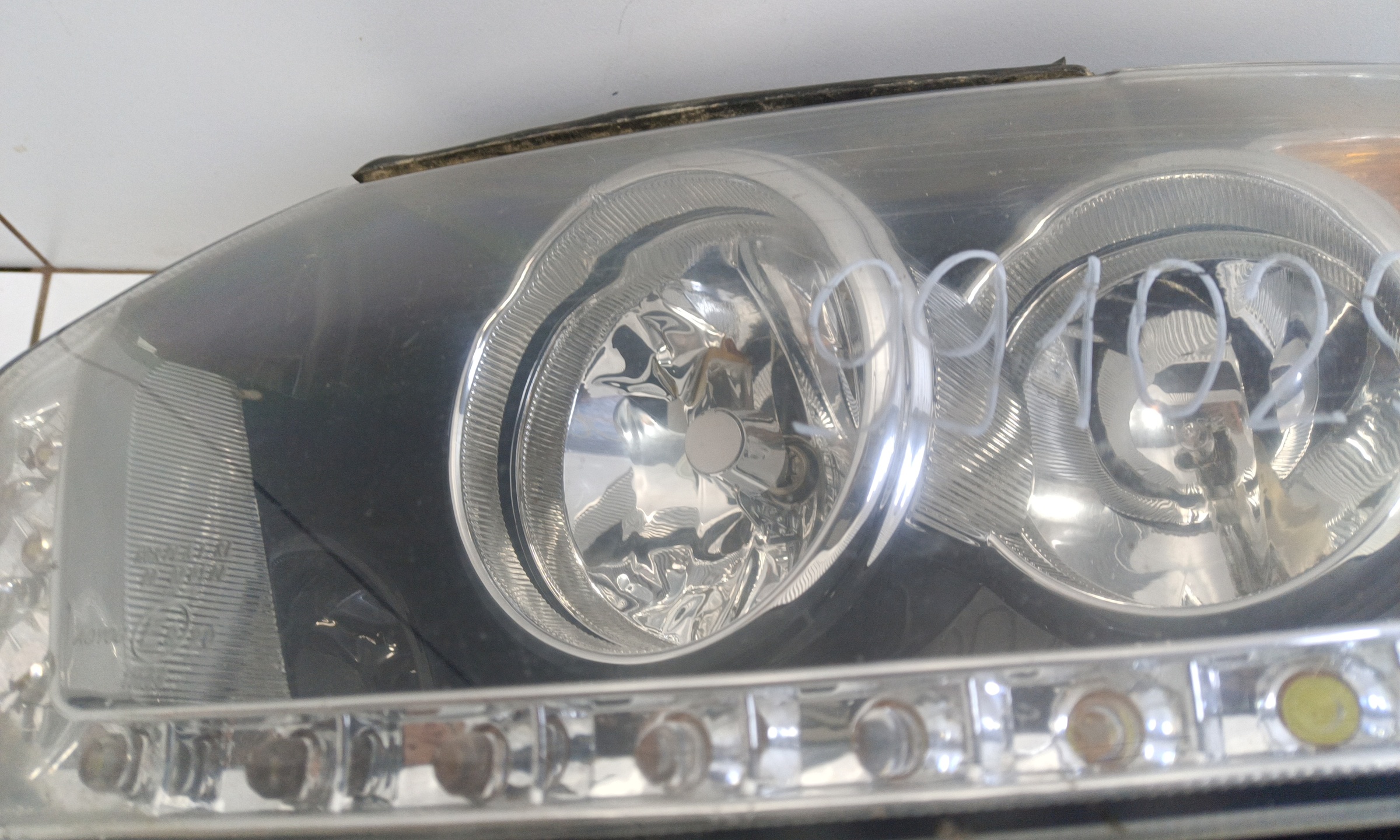 Фара передняя левая UAZ Patriot Restail 2 галоген с ДХО