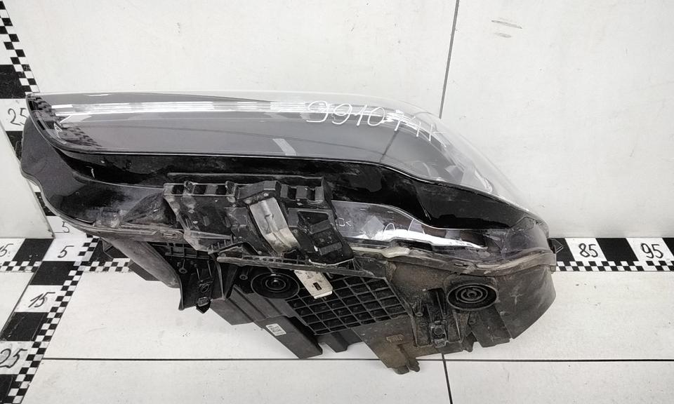 Фара передняя левая BMW X1 F48 Restail LED