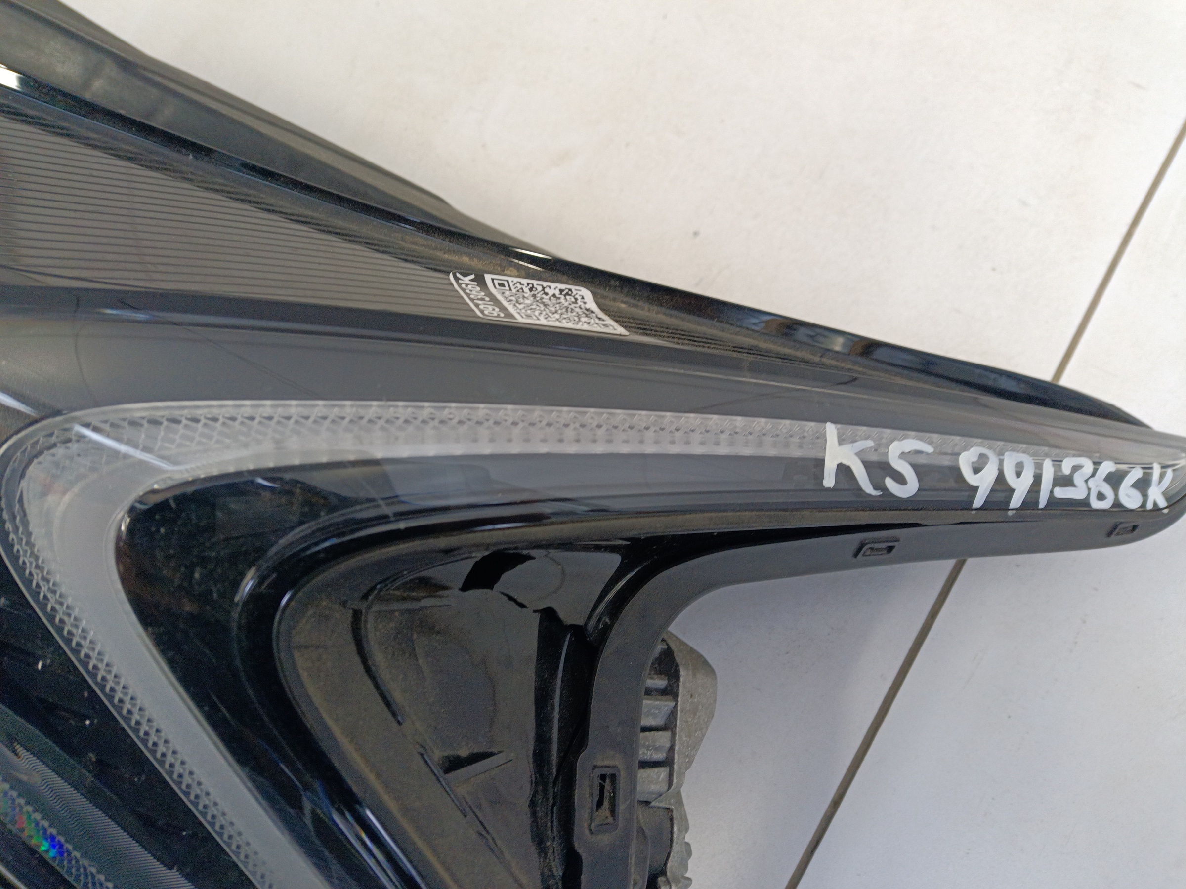 Фара передняя левая Kia K5 3 LED