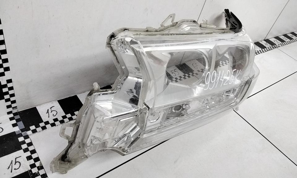 Стекло фары передней левой Toyota Land Cruiser 200 Restail 2