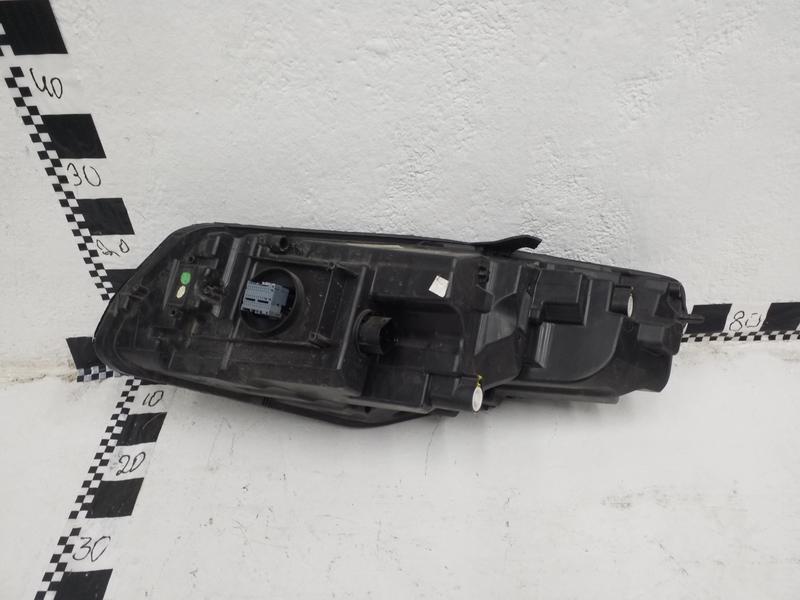 Фара передняя правая Jaguar E-Pace LED