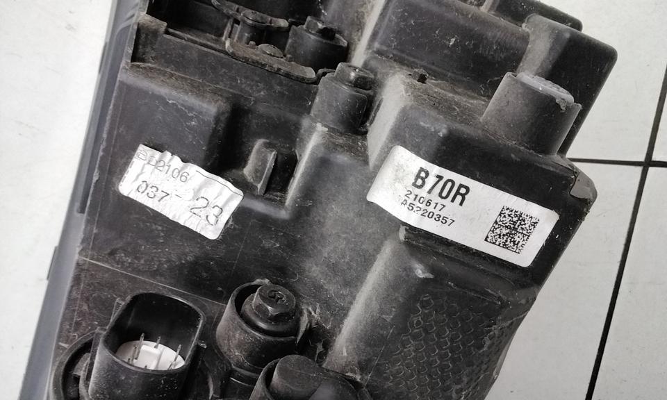 Фара передняя правая Kia Cerato 4 Restail LED