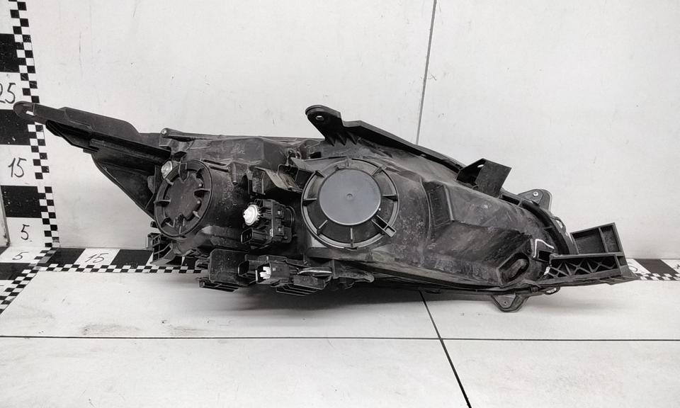 Фара передняя левая Mitsubishi L200 5 Restail галоген