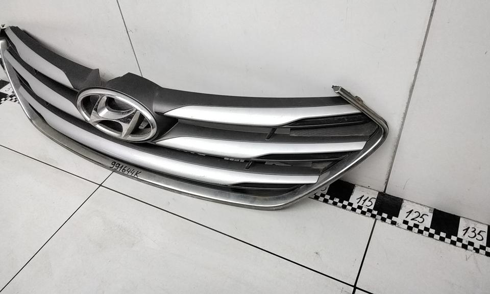 Решетка радиатора Hyundai Santa Fe 3 Restail