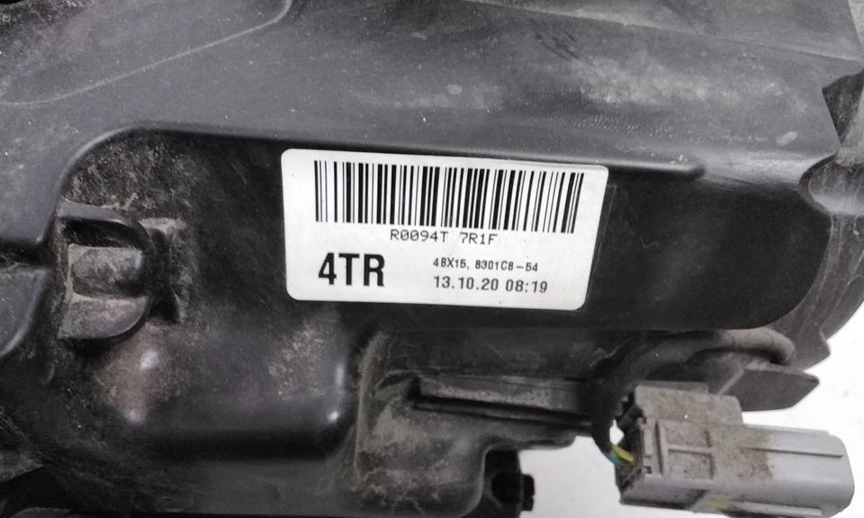 Фара передняя правая Mitsubishi Outlander 3 Restail 2 галоген