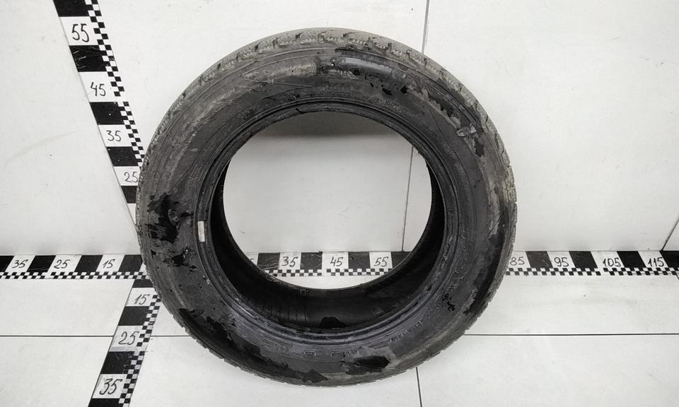 Шина зимняя не шипованная Nokian Hakkapeliitta R2 195/60 R15