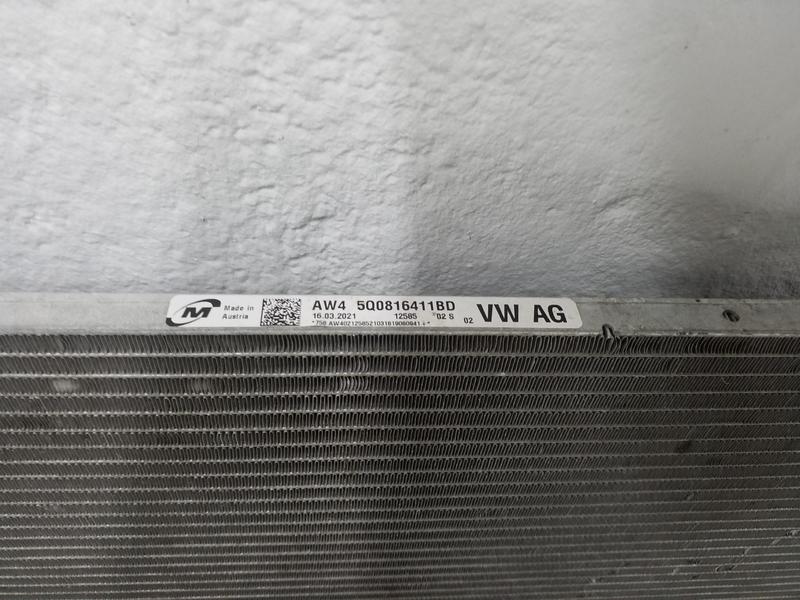 Радиатор кондиционера Skoda Octavia A7