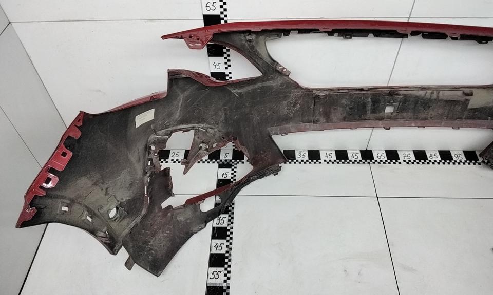 Бампер передний Peugeot 3008 2