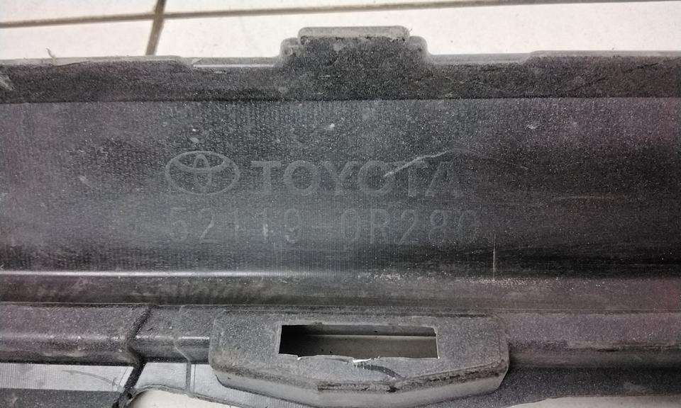 Бампер передний Toyota RAV4 XA50