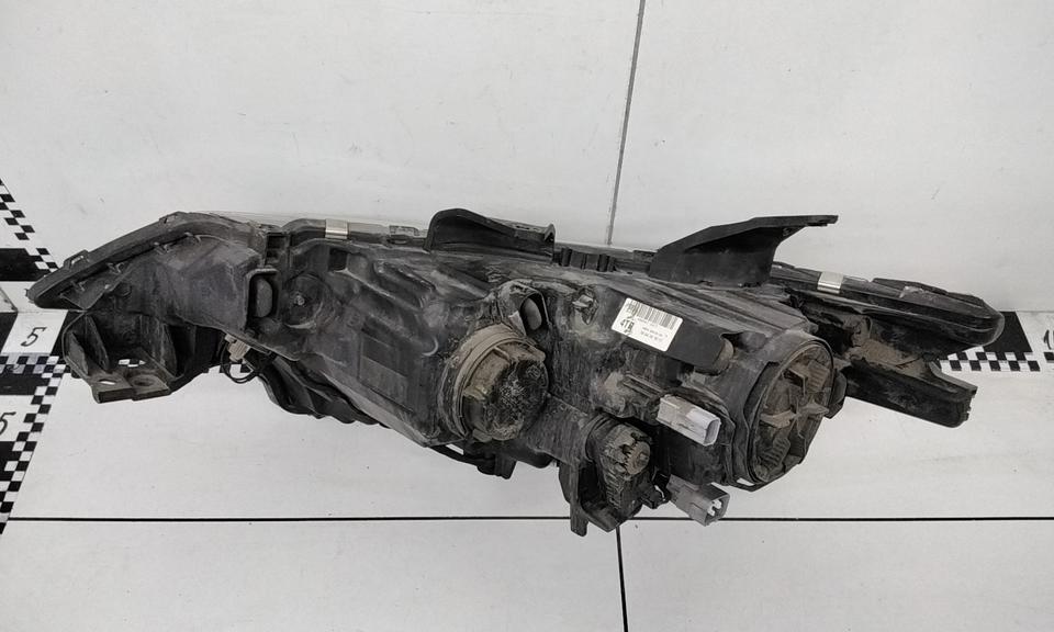 Фара передняя правая Mitsubishi Outlander 3 Restail 2 галоген