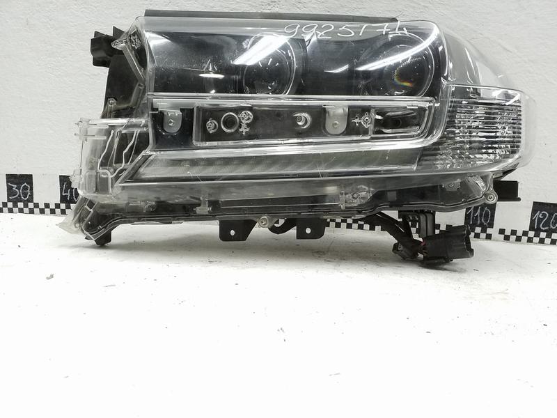 Фара передняя левая Toyota Land Cruiser 200 Restail 2 Executive black LED