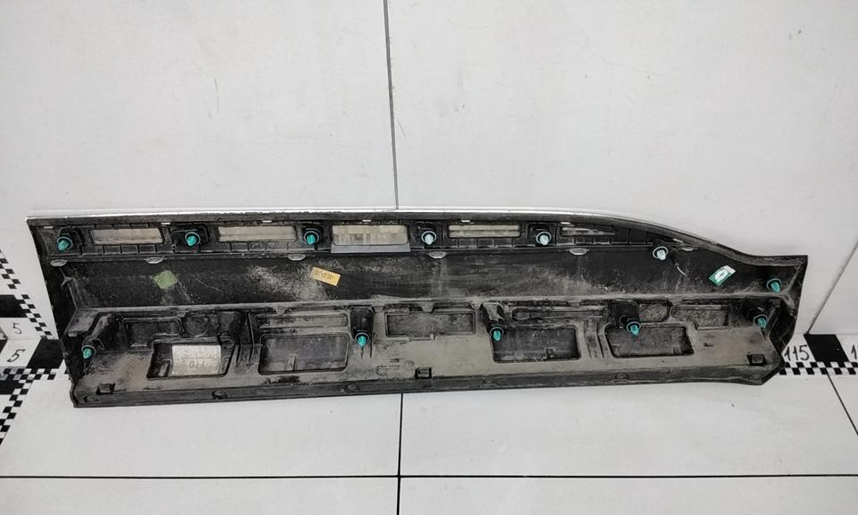 Накладка двери передней левой Chery Tiggo 8 Pro