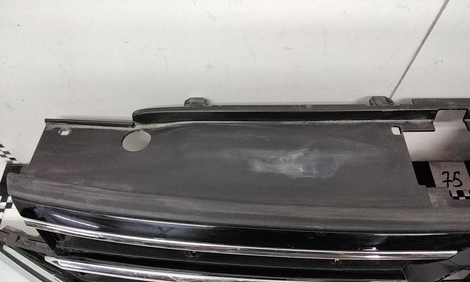 Решётка радиатора Volkswagen Passat B8 Restail