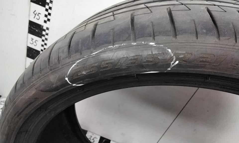 Шина летняя Pirelli P Zero PZ4 255/35 R21 98Y MO-S