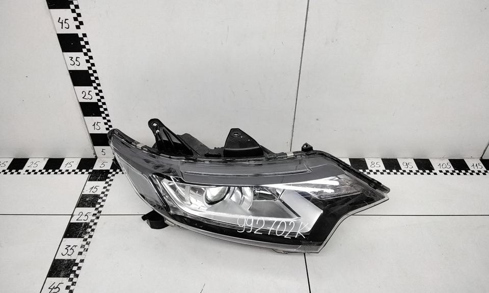 Фара передняя правая Mitsubishi Outlander 3 Restail 2 галоген