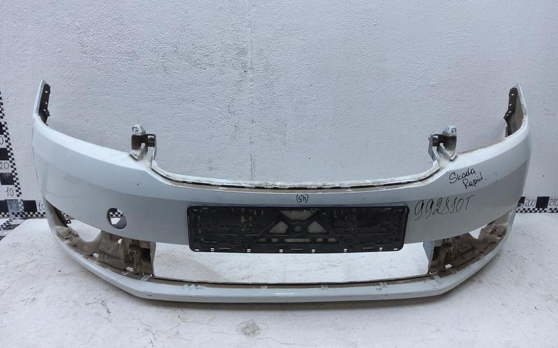 Бампер передний Skoda Rapid 1