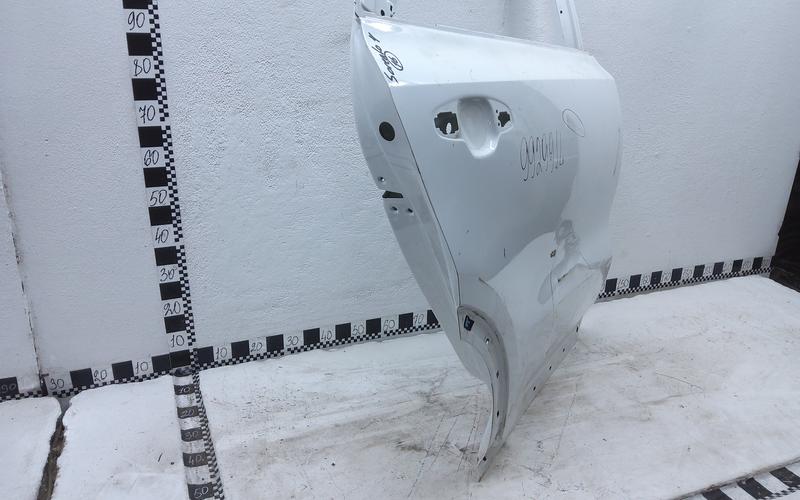 Дверь задняя правая Kia Sorento 4