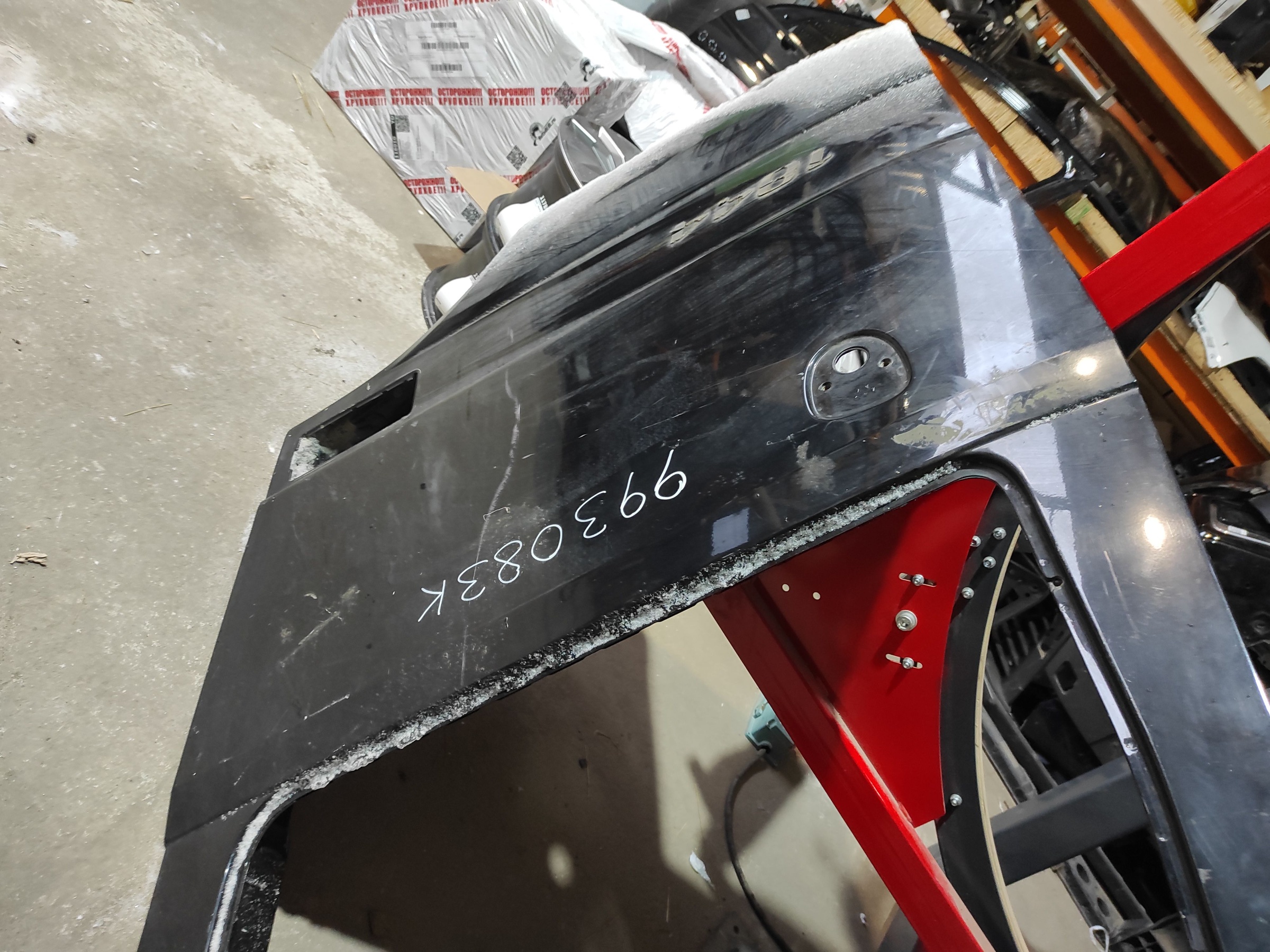 Дверь левая Mercedes Benz Actros 2