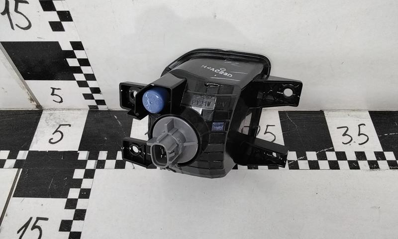 Повторитель поворота переднего бампера левый Mitsubishi L200 5 Restail