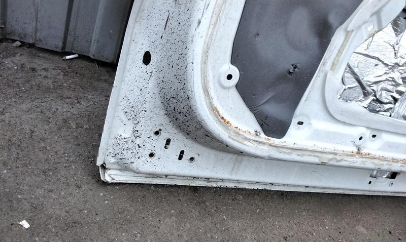 Дверь задняя правая сдвижная Peugeot Traveller глухая