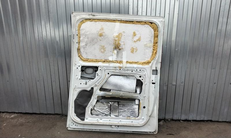 Дверь задняя правая сдвижная Peugeot Traveller глухая