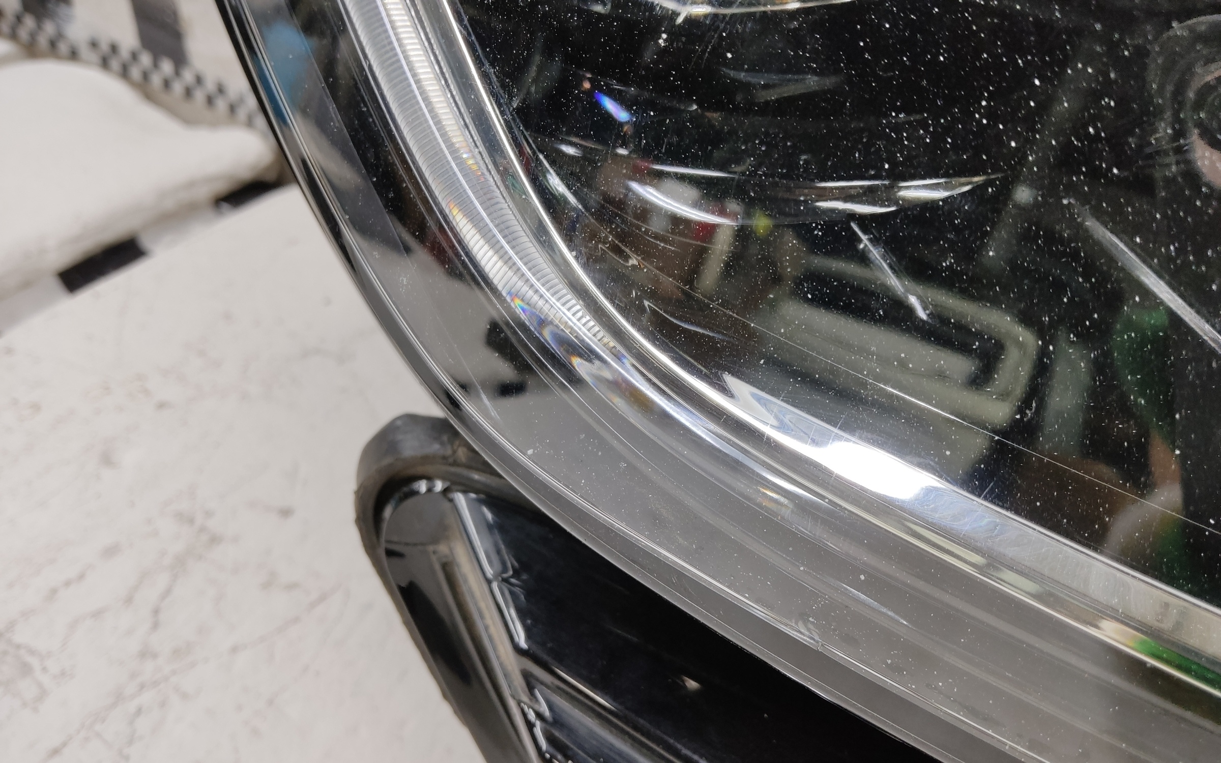 Фара передняя правая Skoda Kodiaq LED