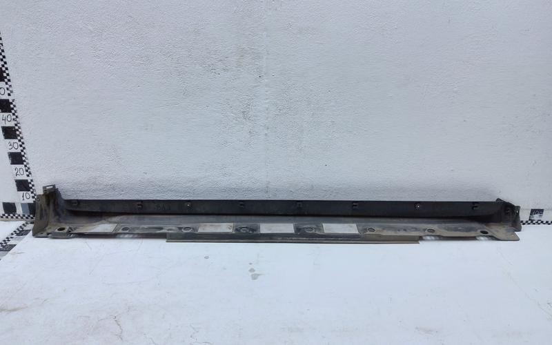 Накладка порога левая Toyota C-HR