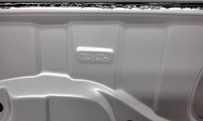 Дверь задняя правая Toyota Fortuner 2