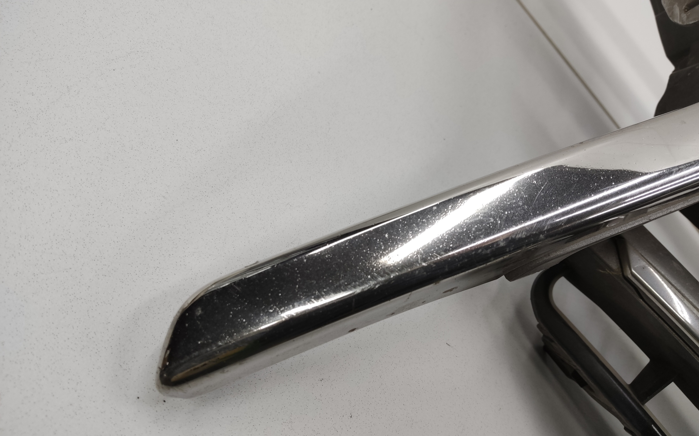 Решетка радиатора Lexus LX 3 Restail