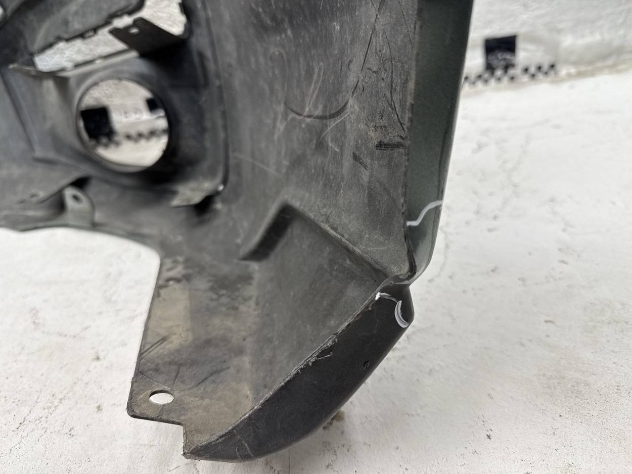 Бампер передний Subaru Forester 4 SJ Restail 2