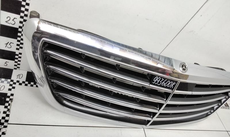 Решетка радиатора Mercedes Benz S-Klasse W222 Sedan