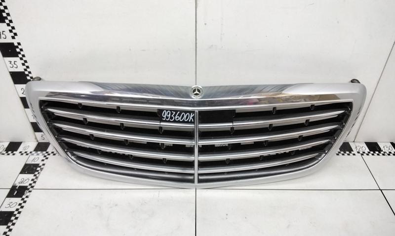 Решетка радиатора Mercedes Benz S-Klasse W222 Sedan