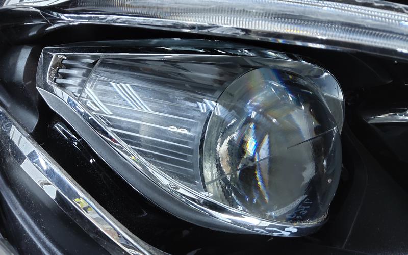 Фара передняя правая Mercedes Benz E-klasse W213 LED