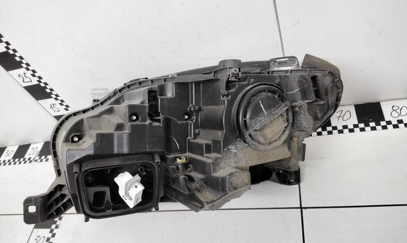 Фара передняя правая Mercedes Benz M-Klasse W166