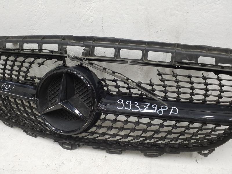 Кронштейн решётки радиатора Mercedes Benz E-Klasse C238 Coupe