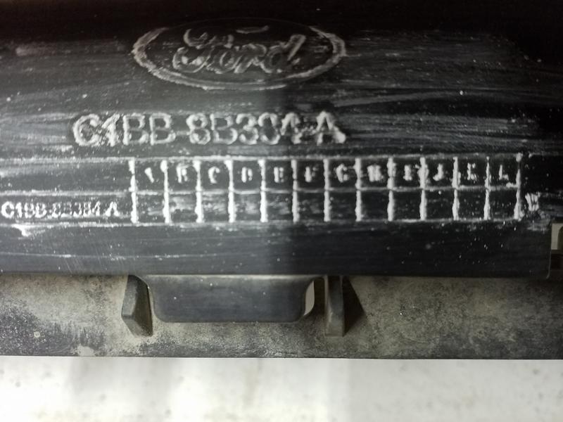 Воздуховод радиатора нижний Ford Fiesta 6 Restail