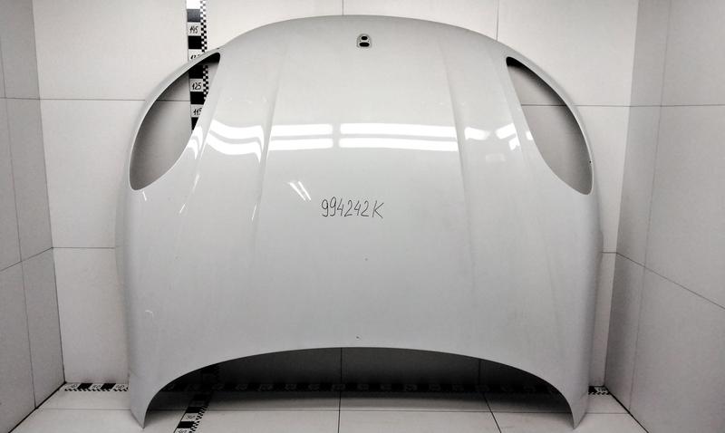 Капот Porsche Macan 1