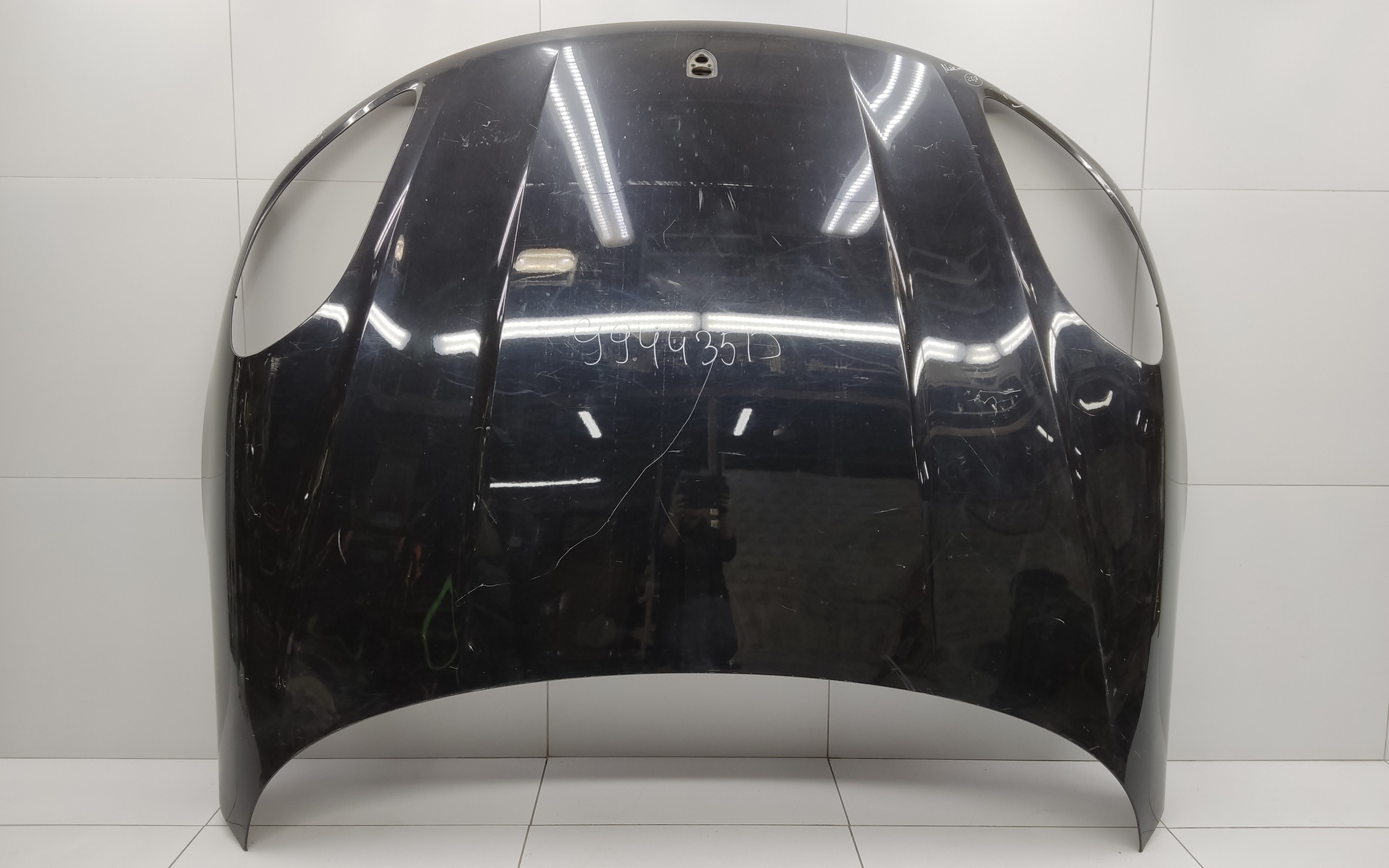 Капот Porsche Macan 1