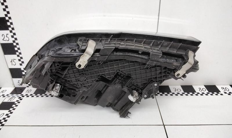 Фара передняя правая BMW 5er G30 Restail LED