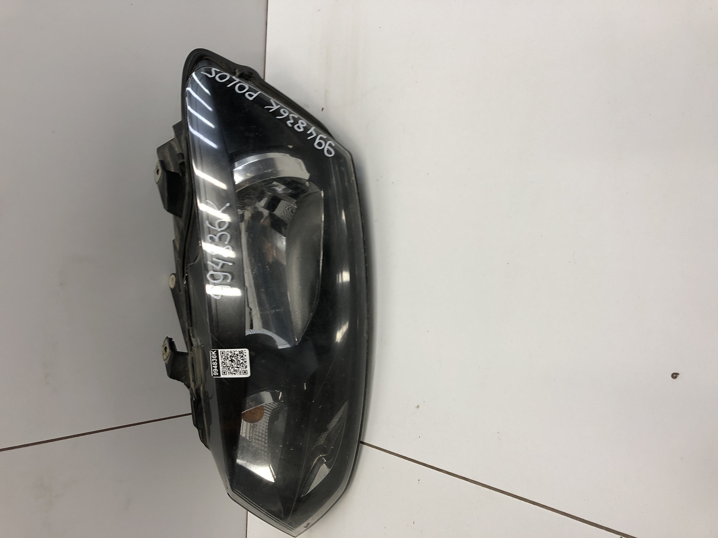 Фара передняя левая Volkswagen Polo 5 Sedan галоген