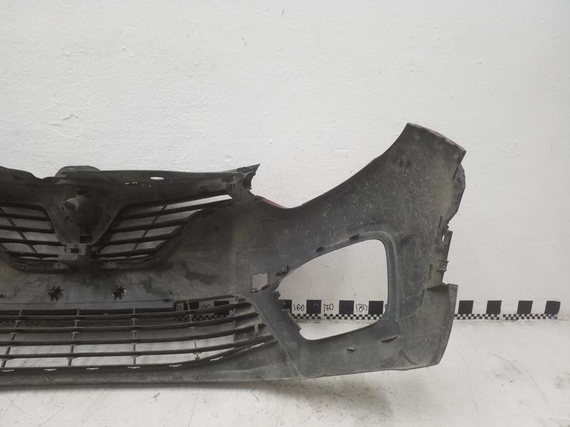 Бампер передний Renault Kaptur