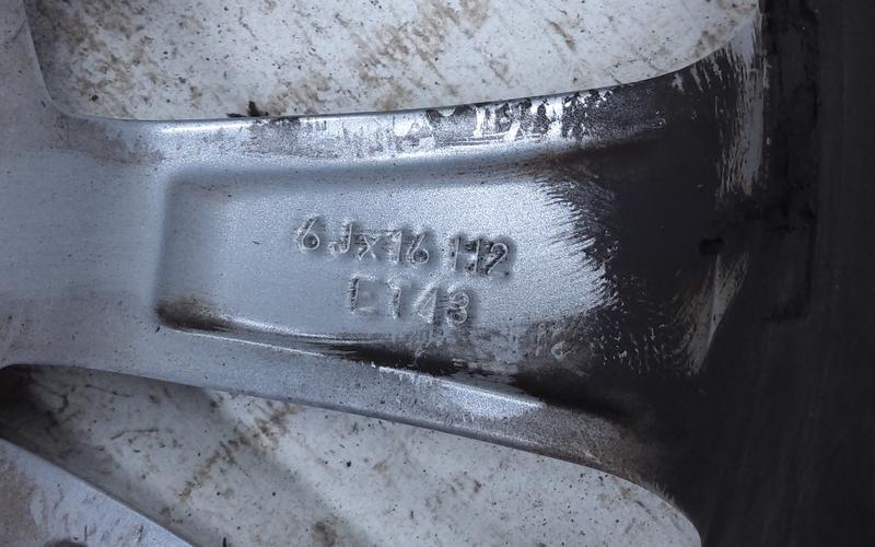 Диск колеса литой Skoda Karoq R16