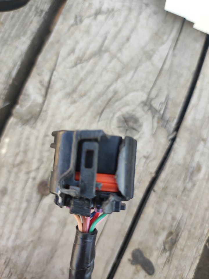 Проводка кузова задняя левая Subaru Forester 5 SK