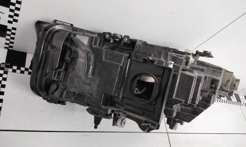 Фара передняя правая BMW 5er G30 Restail LED