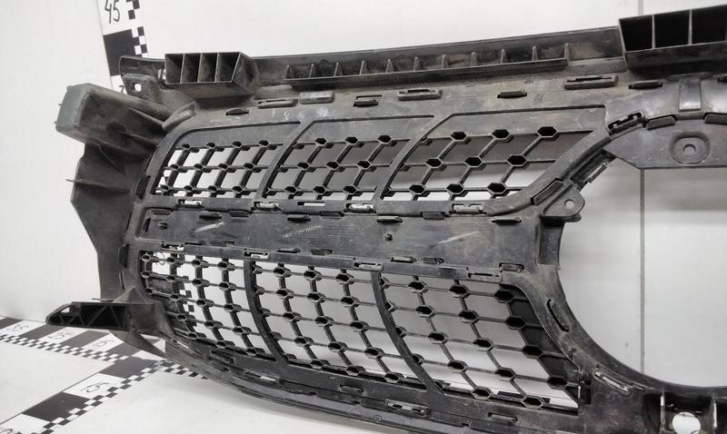 Решётка радиатора Mercedes Benz GLB-Klasse X247 под камеру