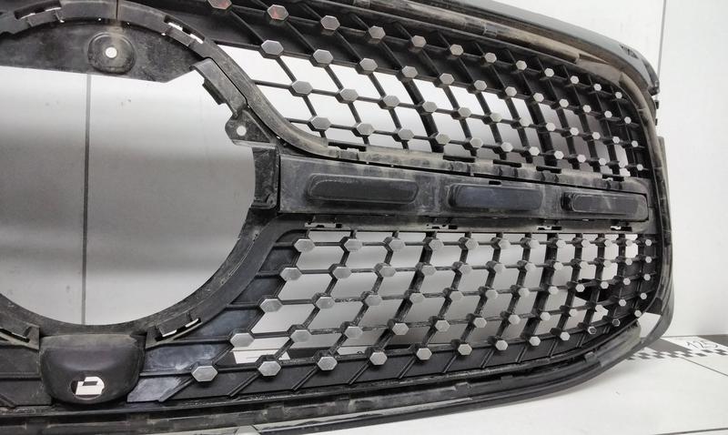 Решётка радиатора Mercedes Benz GLB-Klasse X247 под камеру