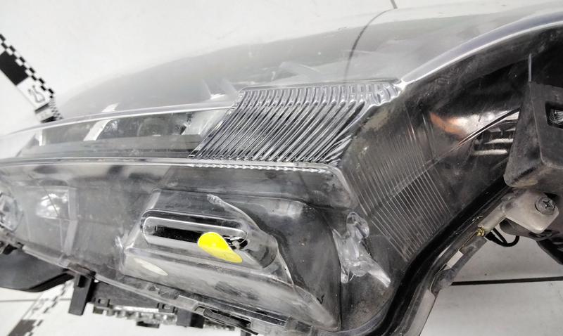 Фара передняя правая Mitsubishi Outlander 3 Restail 3 LED