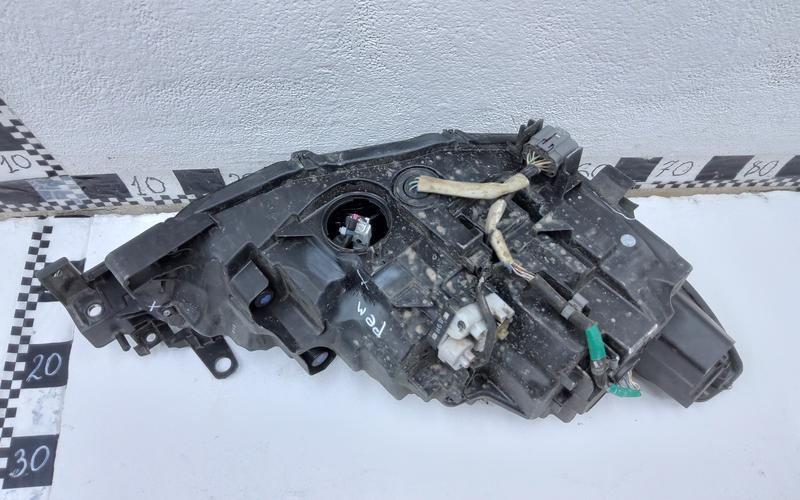 Фара передняя левая Mazda 6 GJ Restail 2 LED ДХО во круг линзы